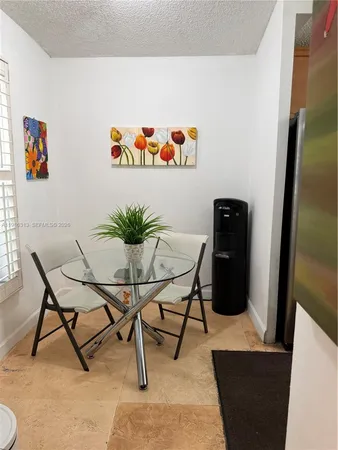 $2,400 | 502 Southwest 158th Terrace, Unit 201, Pembroke Pines, FL 33027