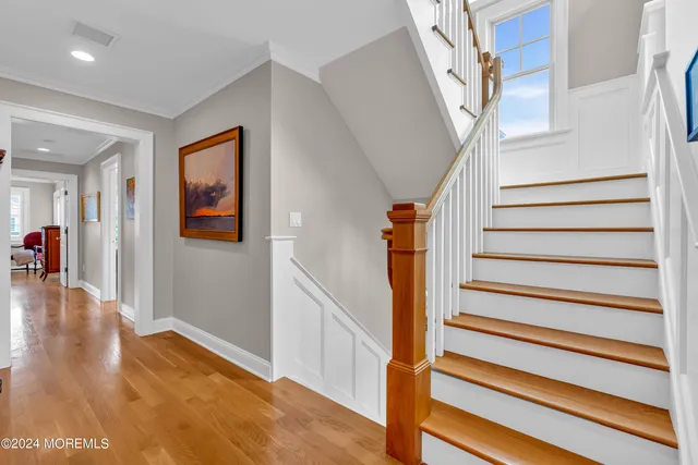 a view of house with outdoor seating space