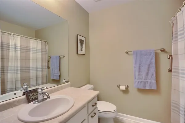 $289,900 | 109 Woodcrest Drive, Coraopolis, PA 15108