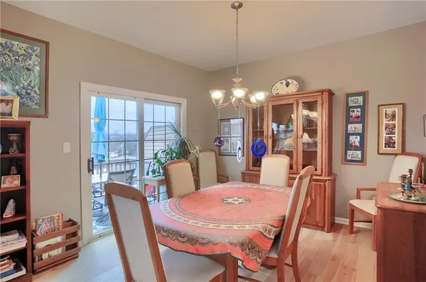 $289,900 | 109 Woodcrest Drive, Coraopolis, PA 15108