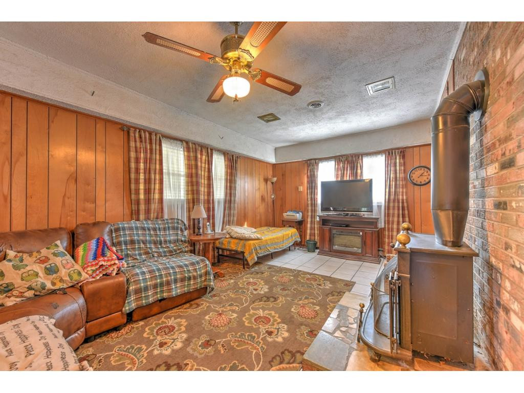 2572 Hickory Tree Road Bluff City, TN 37618 - Photo 20 of 28 Cozy den w wood stove