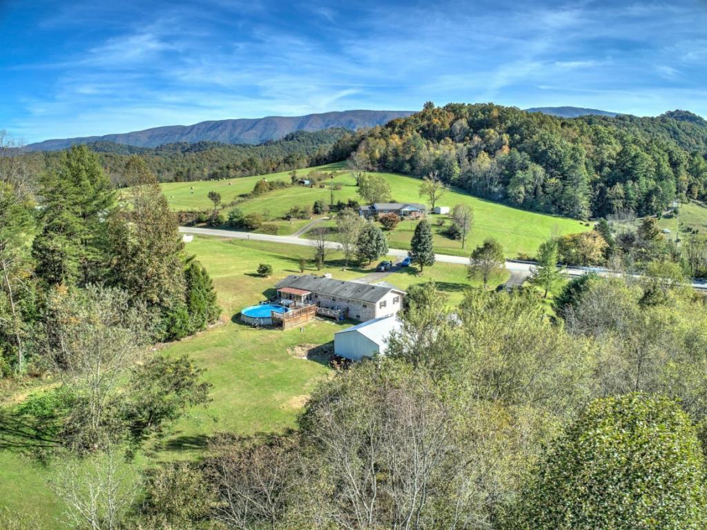 2572 Hickory Tree Road Bluff City, TN 37618 - Photo 24 of 28 Photo 24