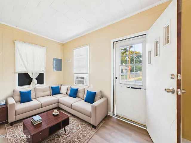 $750 | 505 West Dale Street, New Iberia, LA 70560