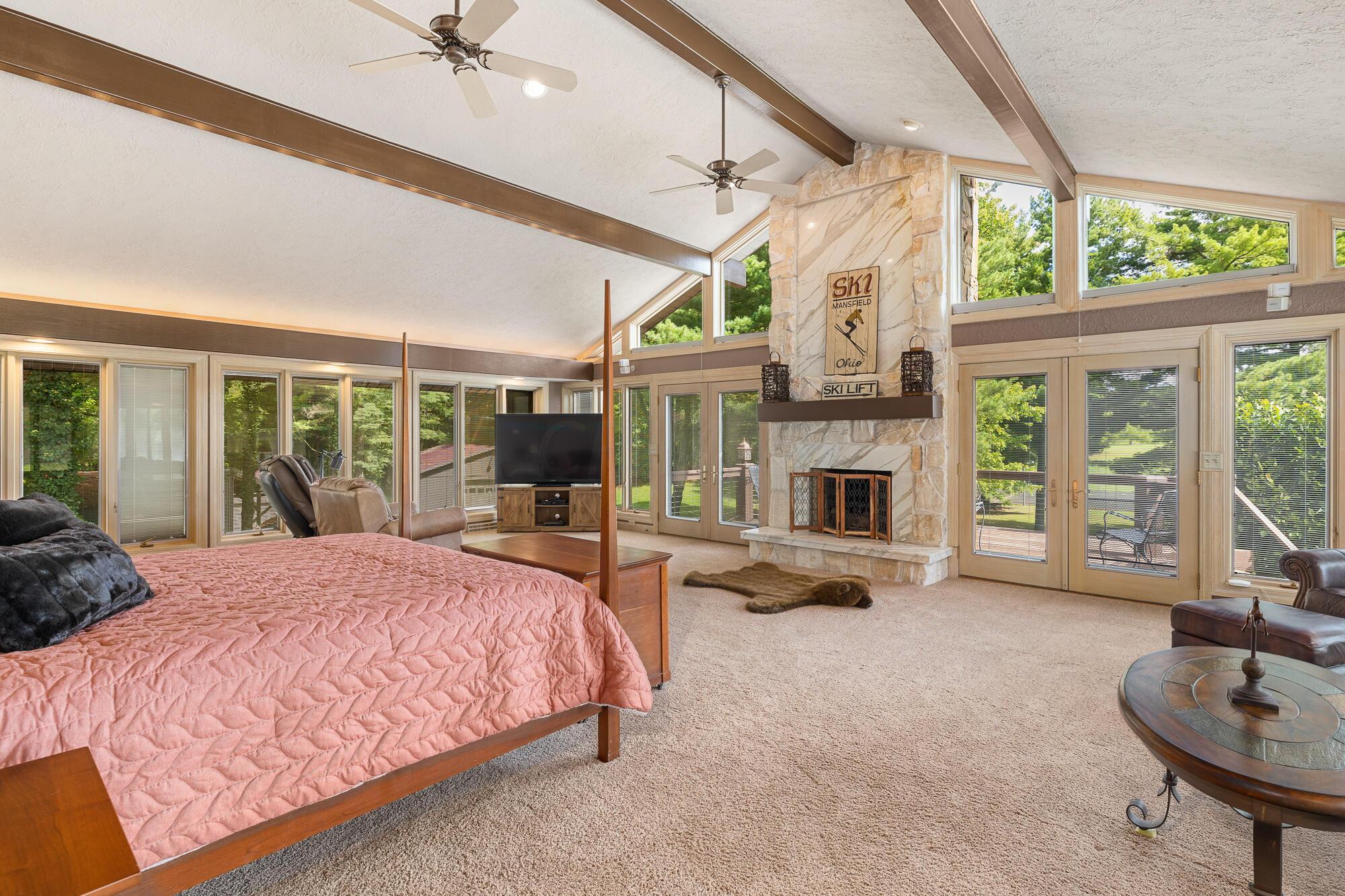 583 Wiles Road Mansfield, OH 44903 - Photo 15 of 39 int-bed-1-3