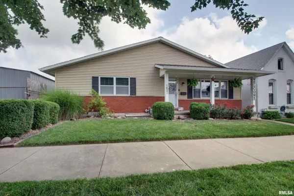 $190,000 | 1621 Spring Street, Quincy, IL 62301