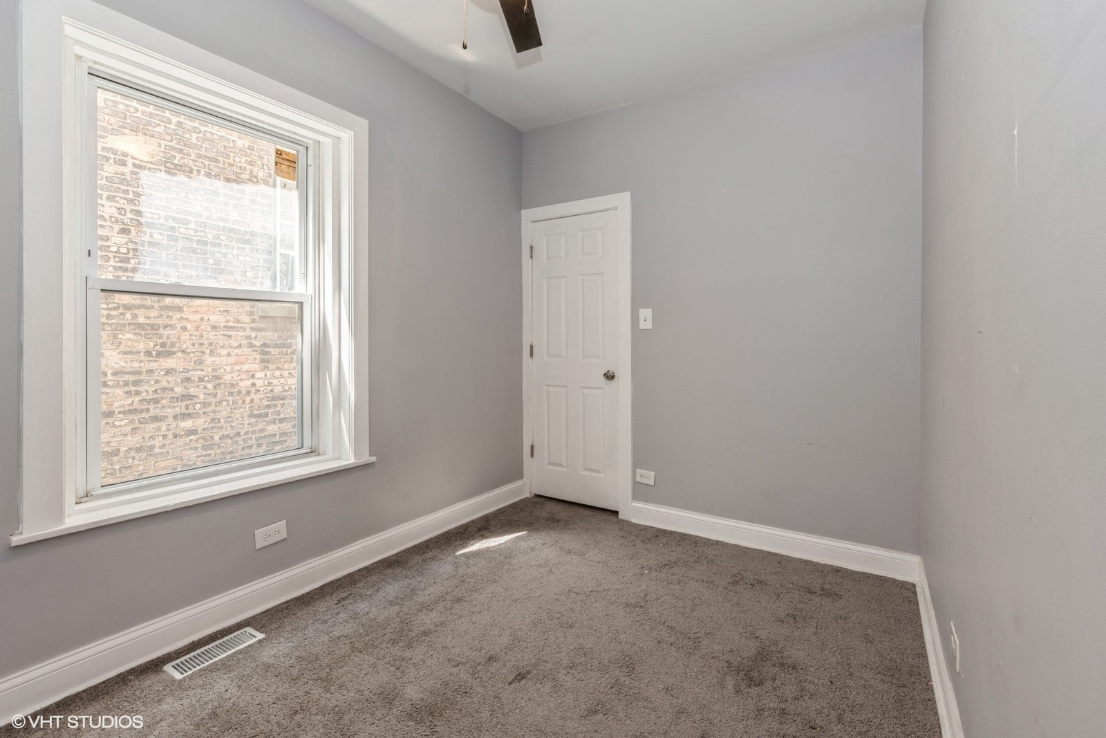 1060 North Spaulding Avenue, Unit 1 Chicago, IL 60651 - Photo 11 of 17