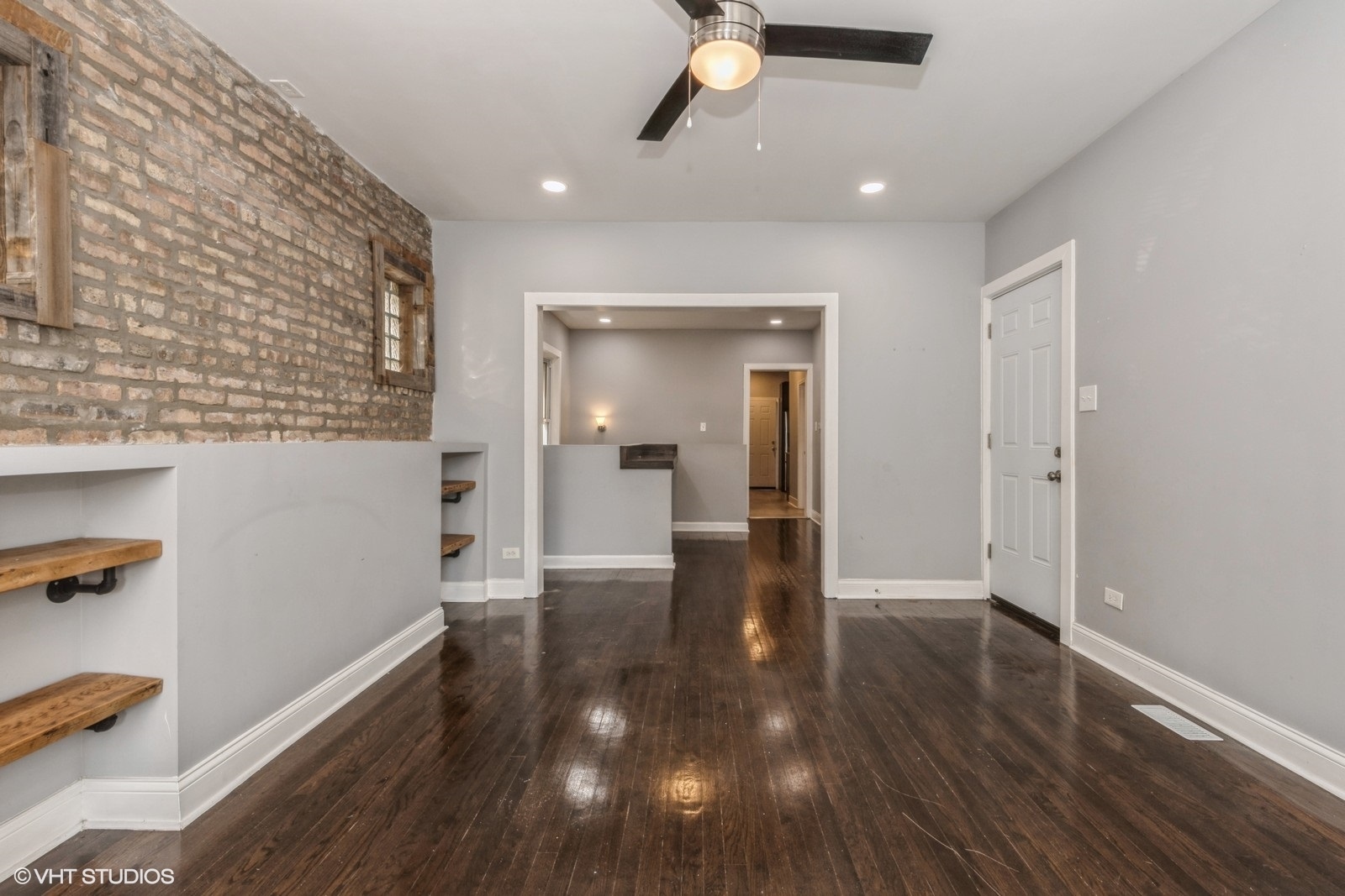 1060 North Spaulding Avenue, Unit 1 Chicago, IL 60651 - Photo 3 of 17