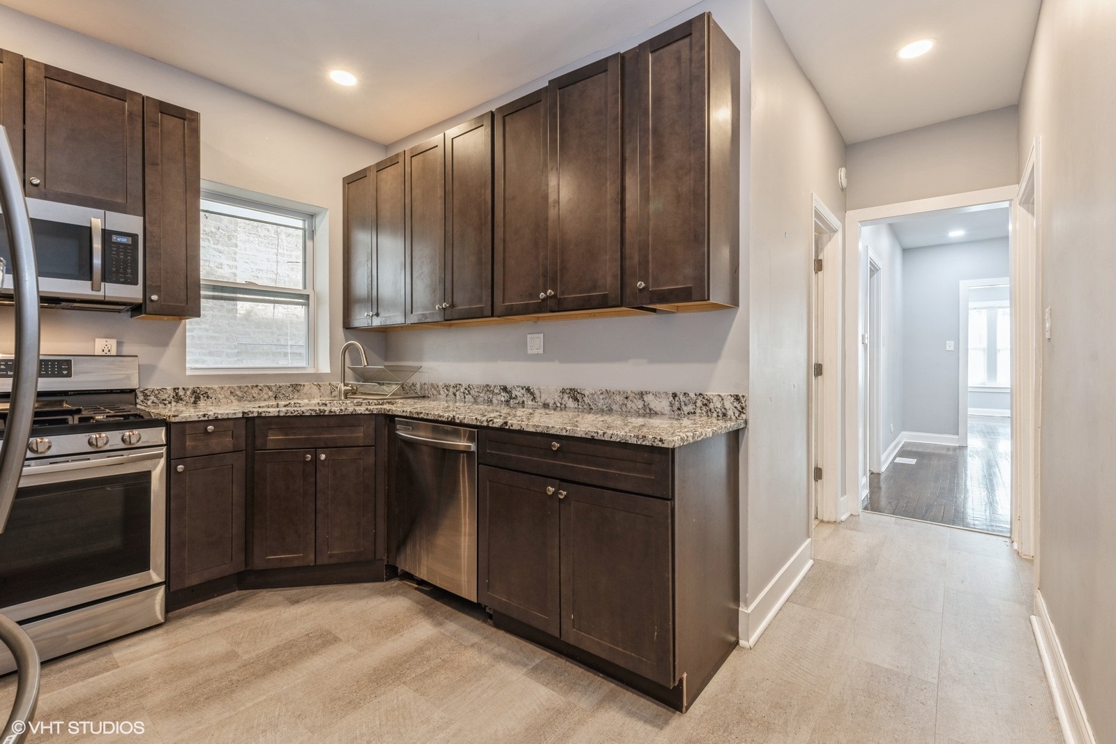 1060 North Spaulding Avenue, Unit 1 Chicago, IL 60651 - Photo 6 of 17