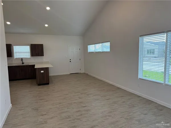 $1,300 | 2701 Brownjay Road, Unit #3, Weslaco, TX 78596