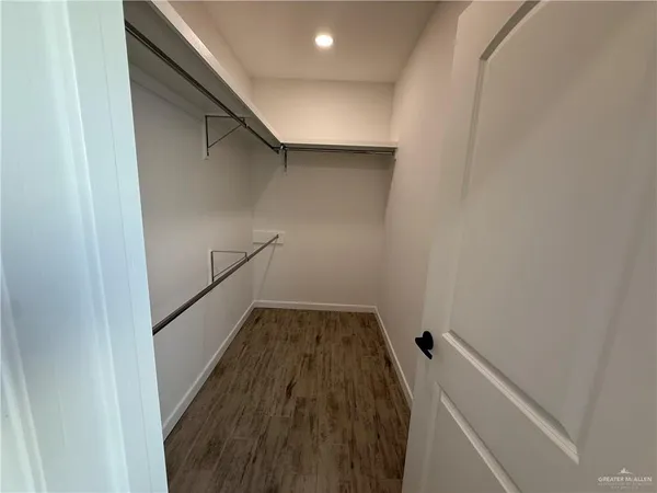 $1,300 | 2701 Brownjay Road, Unit #3, Weslaco, TX 78596