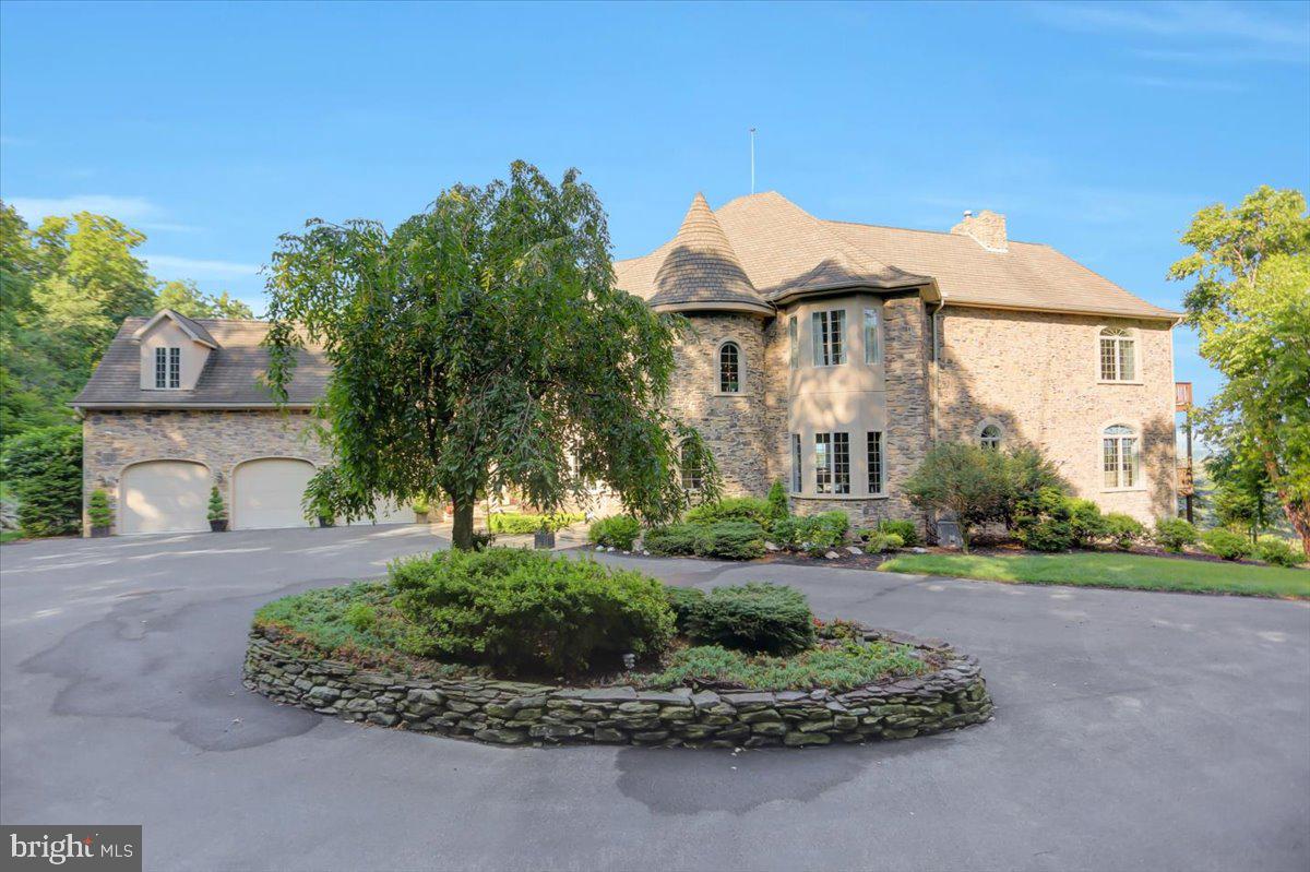 12565 Stone Crest Circle Waynesboro, PA 17268 - Photo 5 of 130