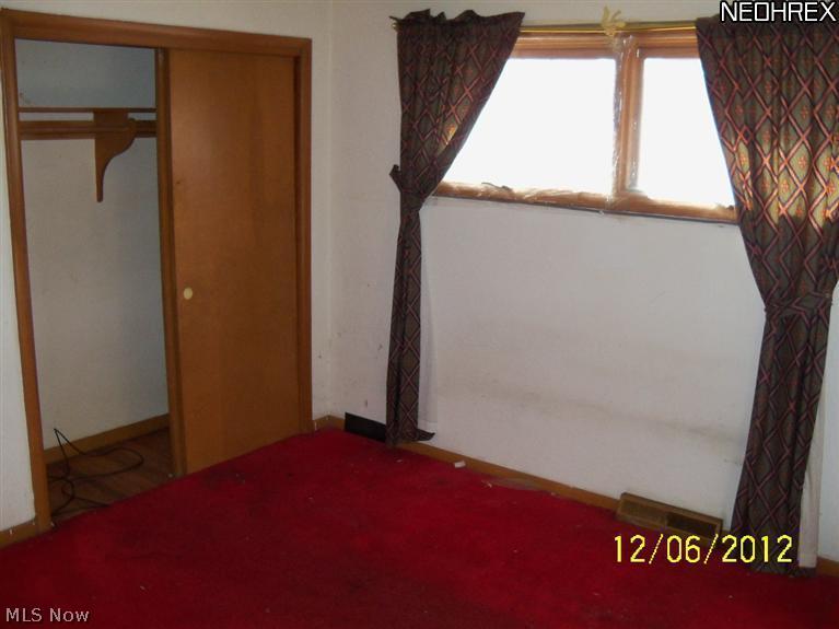 3604 Atherstone Road Cleveland, OH 44121 - Photo 6 of 8 BR 3