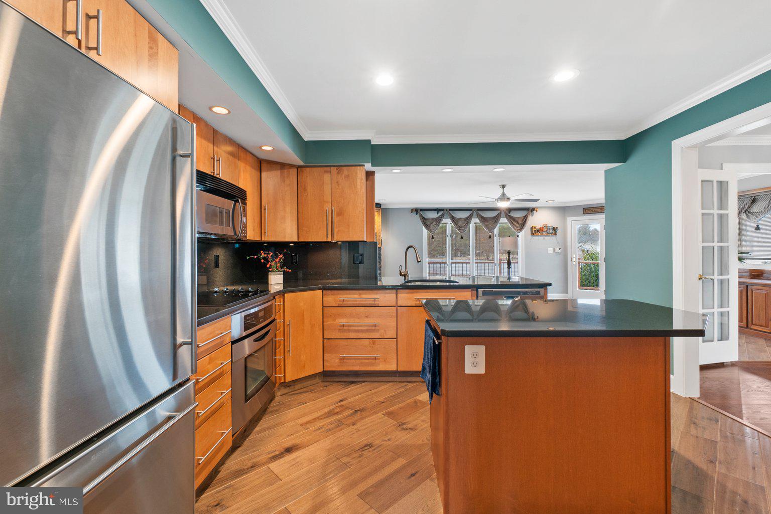 911 East Wheel Road Bel Air, MD 21015 - Photo 19 of 65 Jenn Air Appliances