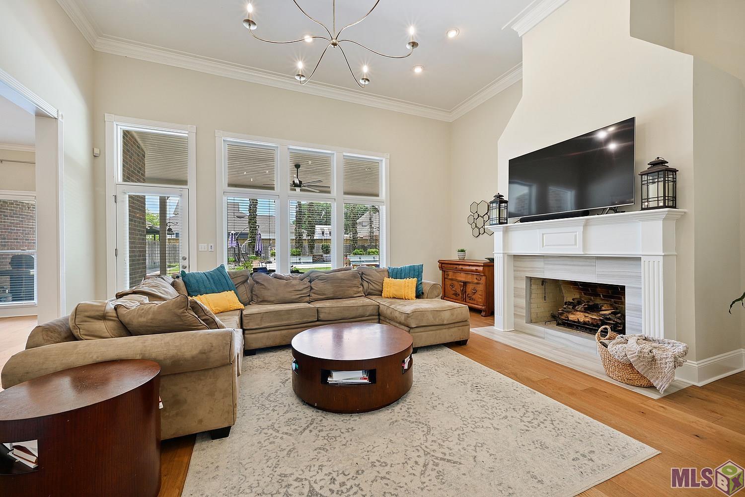 8236 Oakbrook Drive Baton Rouge, LA 70810 - Photo 12 of 21 Gallery Image 12
