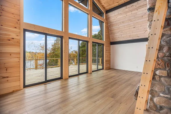 $799,000 | 1550 West Chilberg Road, Scottville, MI 49454