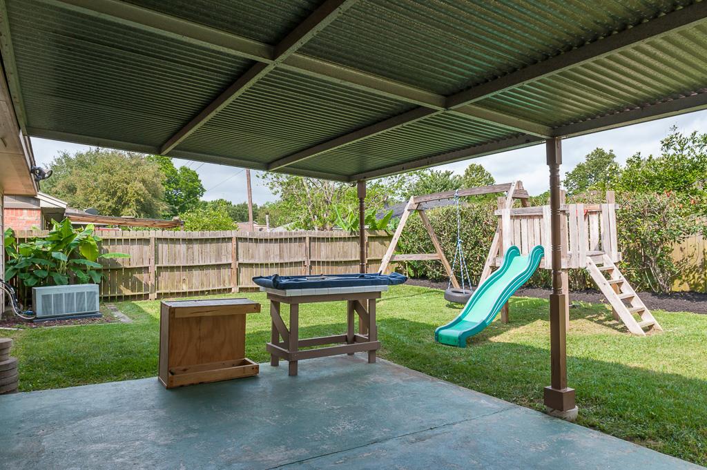 2318 Colonial Ridge Drive Friendswood, TX 77546 - Photo 20 of 24