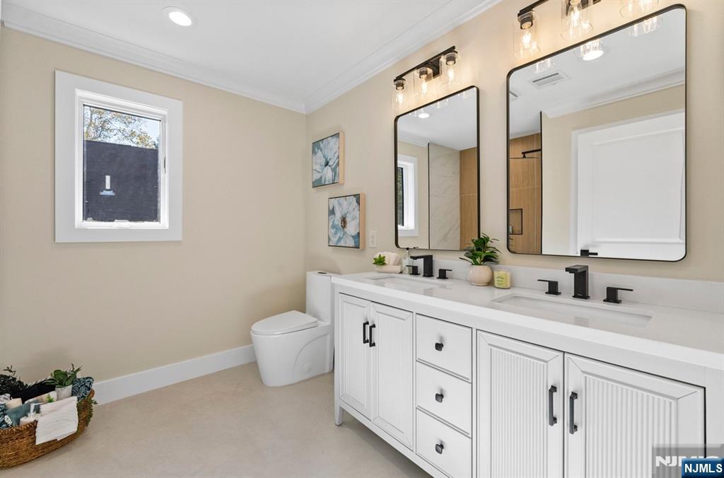 151 Little Falls Road Cedar Grove, NJ 07009 - Photo 29 of 48