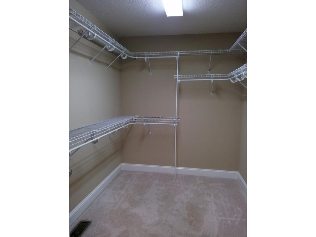 175 Willow Ridge Drive Chuckey, TN 37641 - Photo 24 of 35 Walk in mastercloset