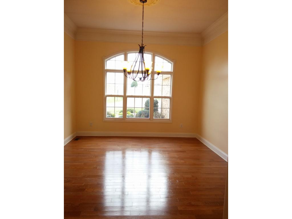 Formal dining room