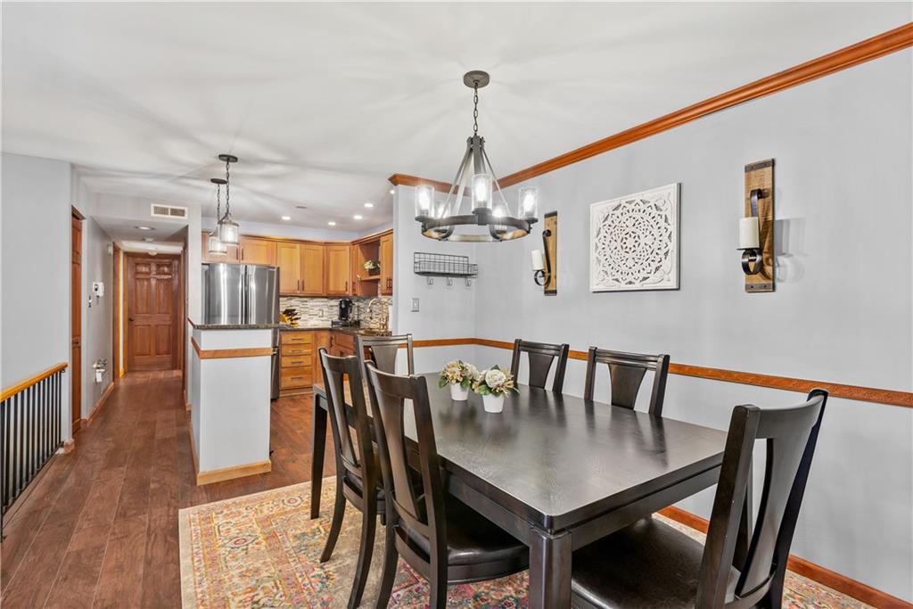 1906 Kenzie Road Pittsburgh, PA 15205 - Photo 4 of 16 Gallery Image 4