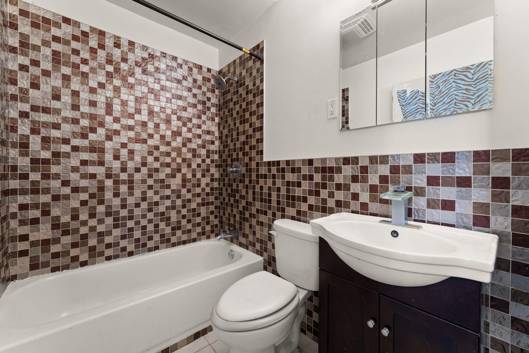 1021 Hamilton Place Gary, IN 46403 - Photo 12 of 22 2048x1365