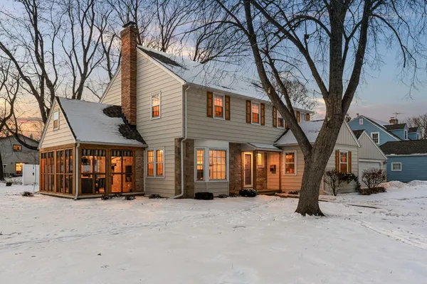 $344,500 | 1203 9th Street Northwest, Austin, MN 55912