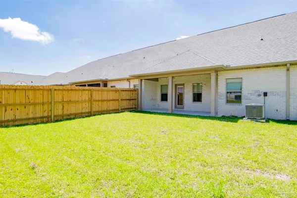 $1,895 | 714 Canary Court, Cantonment, FL 32533