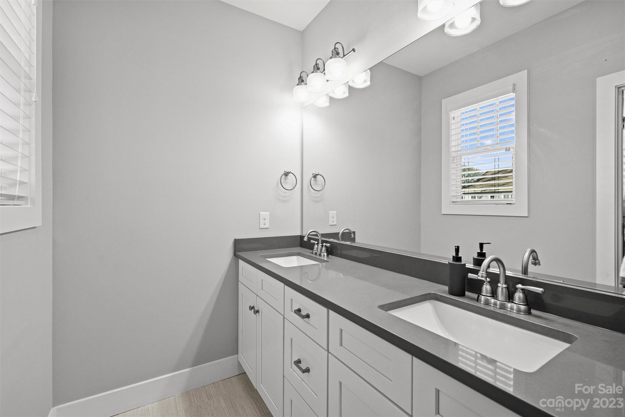 5236 Valley Stream Road Charlotte, NC 28209 - Photo 29 of 45 Gallery Image 29