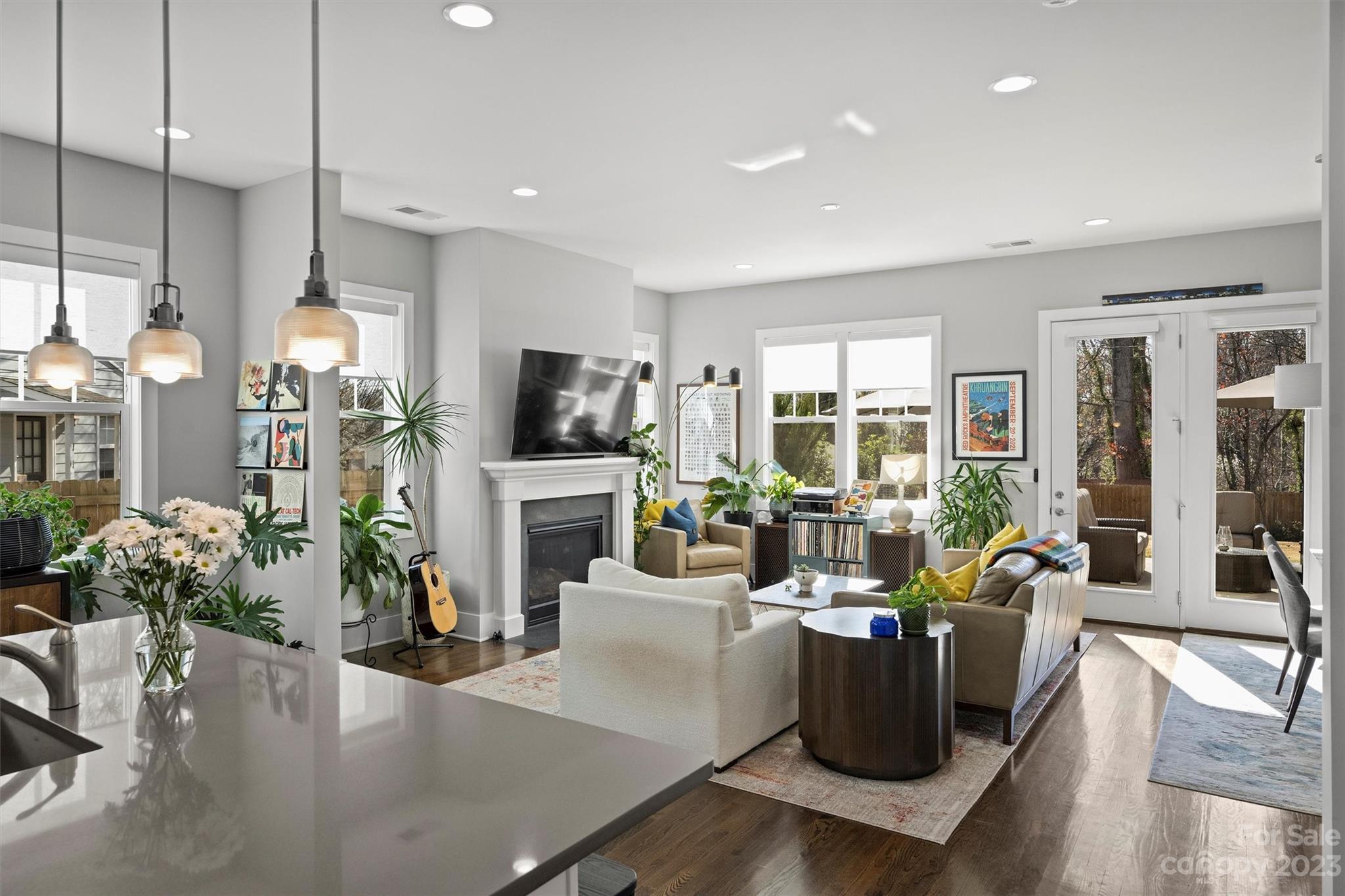 5236 Valley Stream Road Charlotte, NC 28209 - Photo 6 of 45 Gallery Image 6