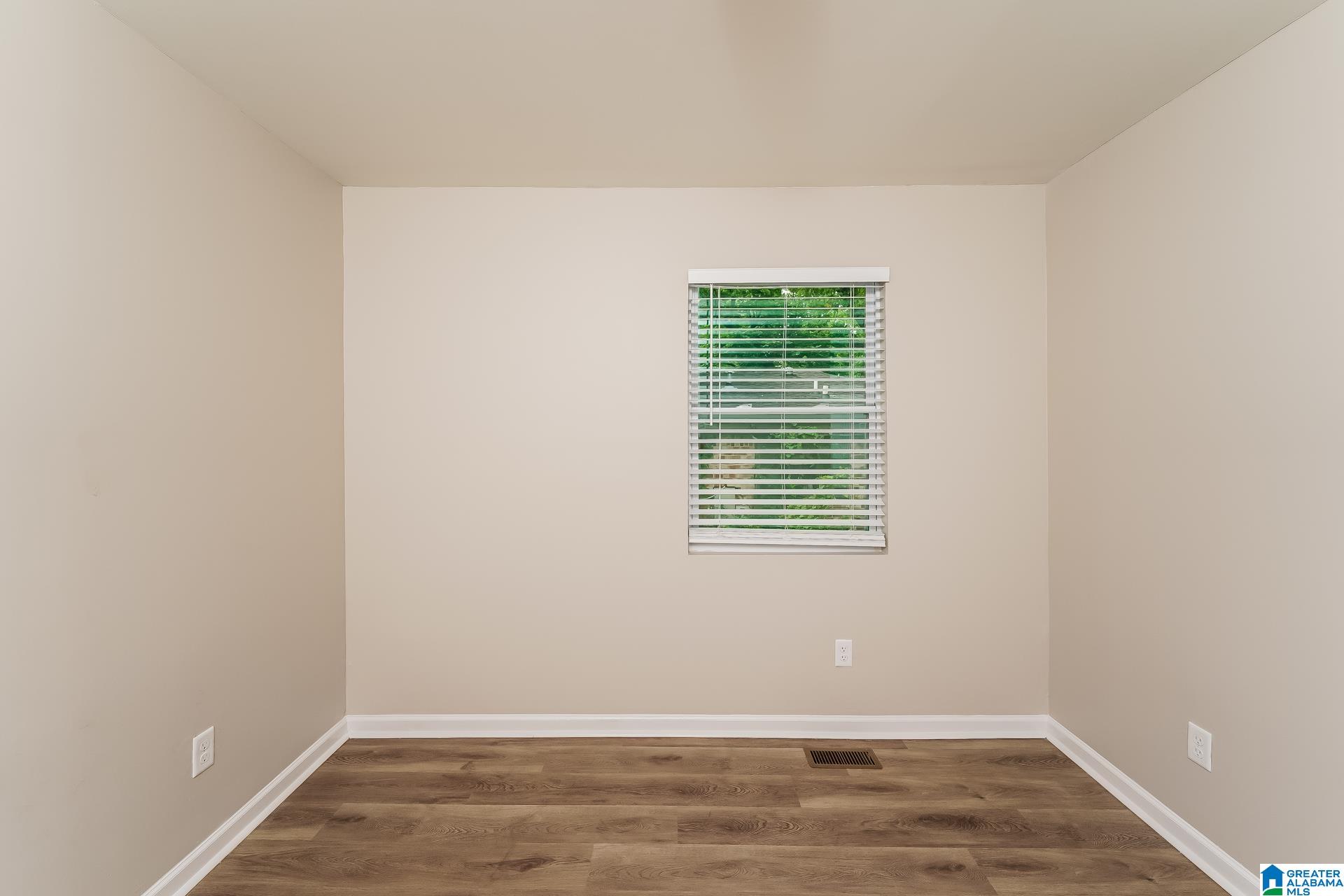 9517 Westfield Road Birmingham, AL 35217 - Photo 4 of 17