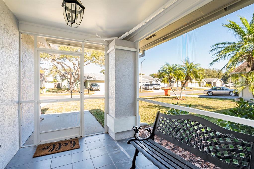 8194 124th Terrace Largo, FL 33773 - Photo 6 of 38