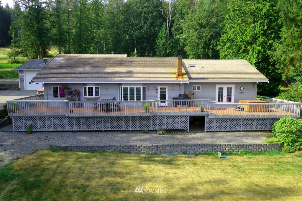7559 F F & S Grade Road Sedro-Woolley, WA 98284 - Photo 1 of 25 Gallery Image 1