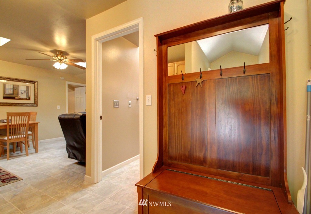 7559 F F & S Grade Road Sedro-Woolley, WA 98284 - Photo 17 of 25 Gallery Image 17