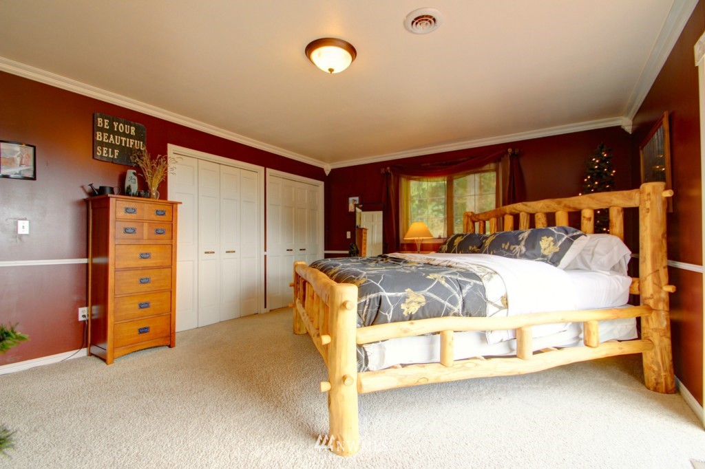 7559 F F & S Grade Road Sedro-Woolley, WA 98284 - Photo 7 of 25 Gallery Image 7