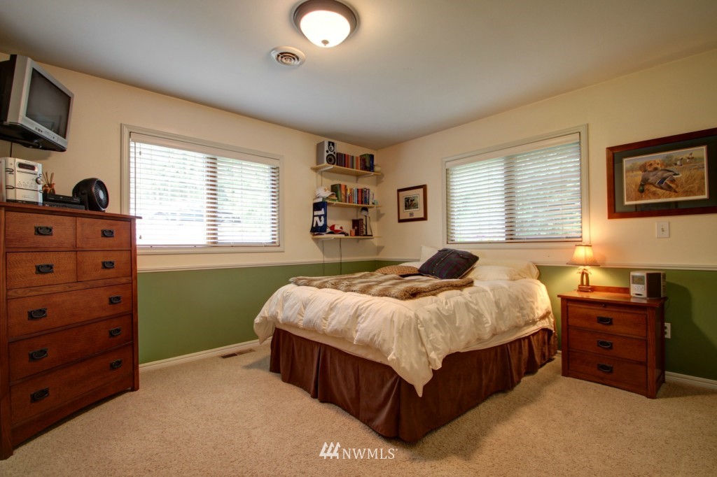 7559 F F & S Grade Road Sedro-Woolley, WA 98284 - Photo 9 of 25 Gallery Image 9