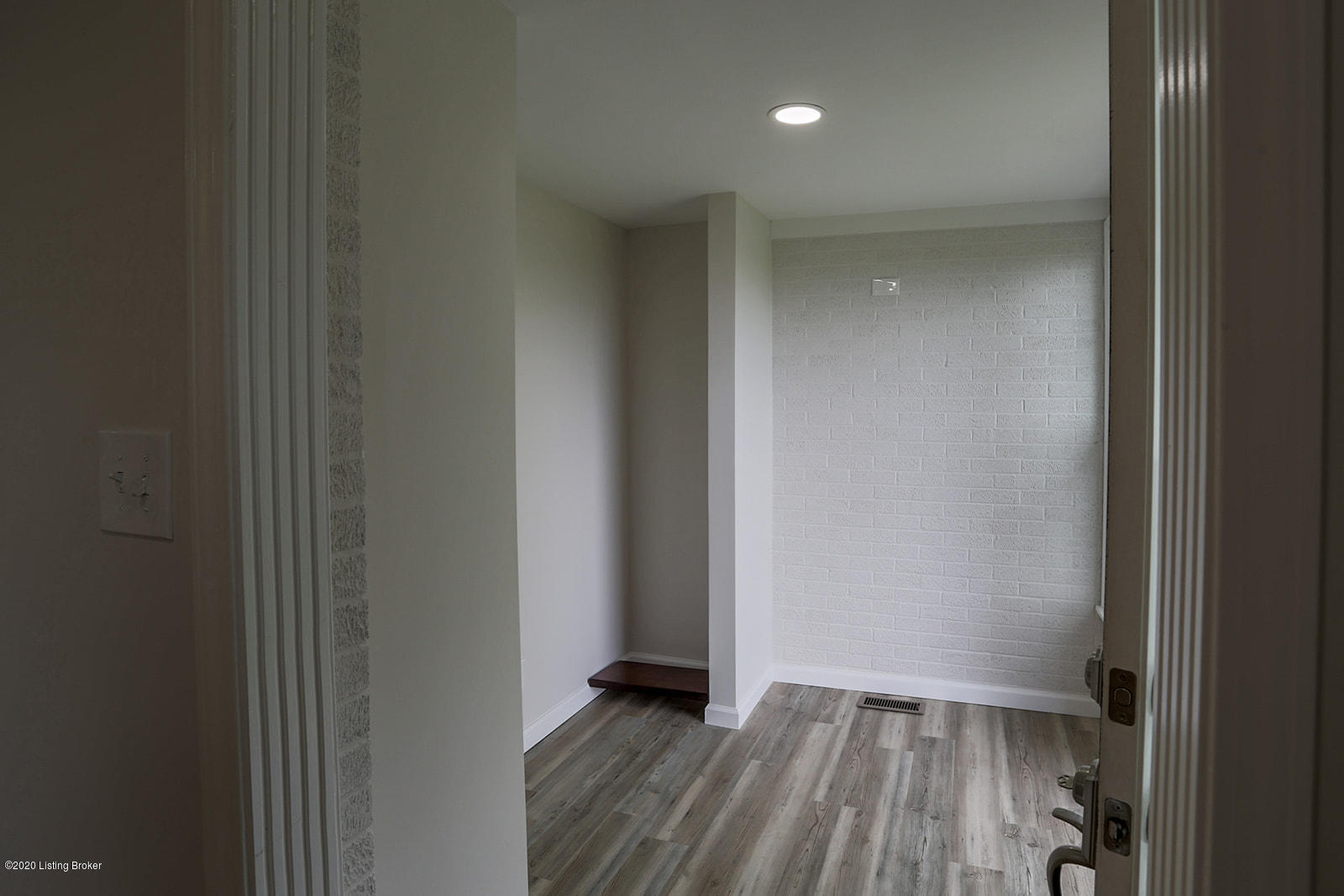 2574 Zoneton Road Shepherdsville, KY 40165 - Photo 6 of 38 007