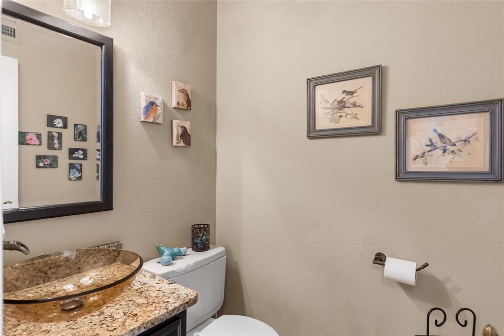 412 Pipeline Road Sulphur Springs, TX 75482 - Photo 28 of 40 Half bath with access to the swimming pool.