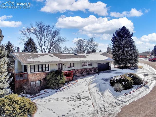 329 Clarksley Road Manitou Springs, CO 80829 - Photo 2 of 14