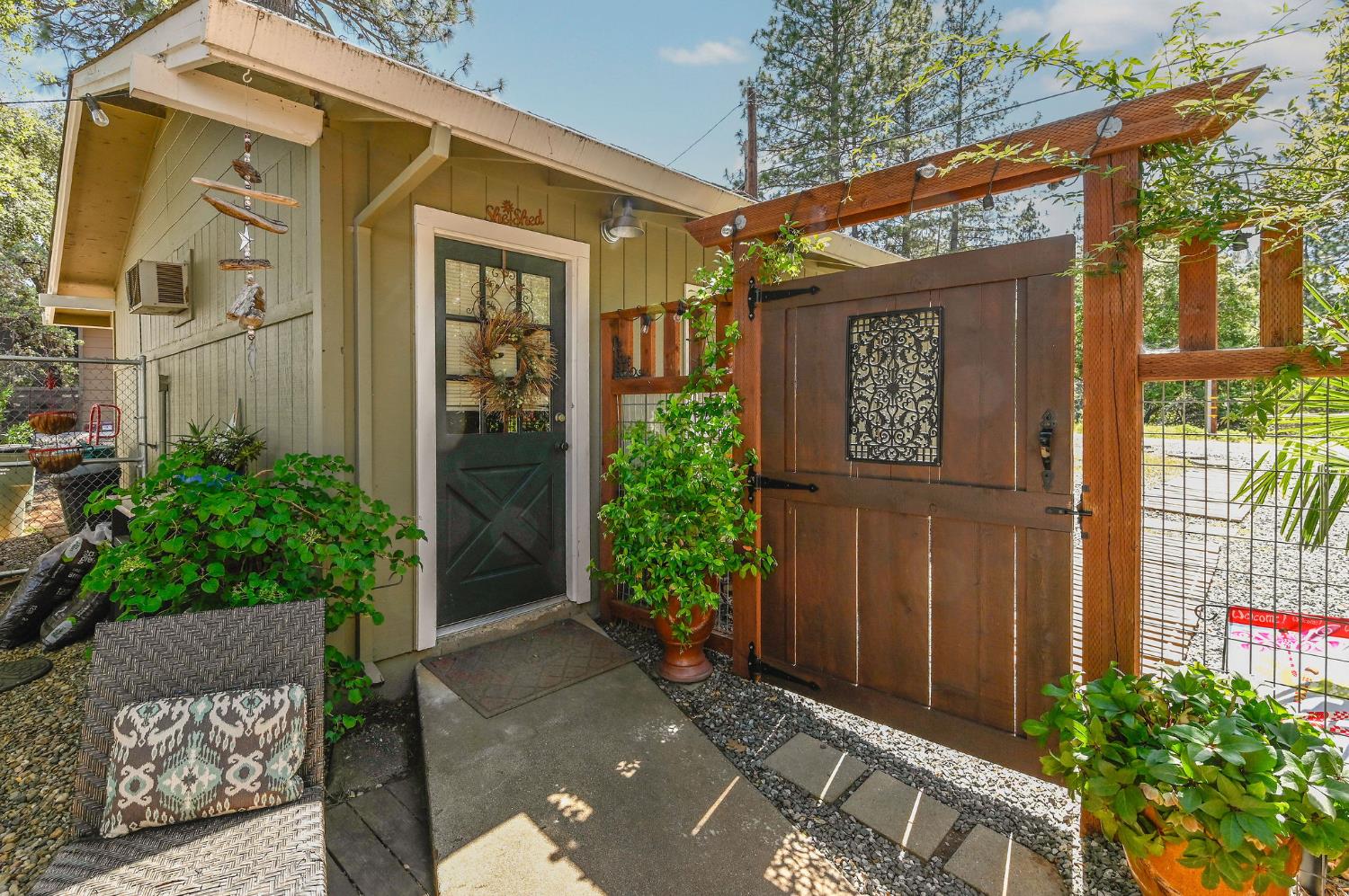 11266 Clinton Bar Road Pine Grove, CA 95665 - Photo 4 of 77 a front view of a house