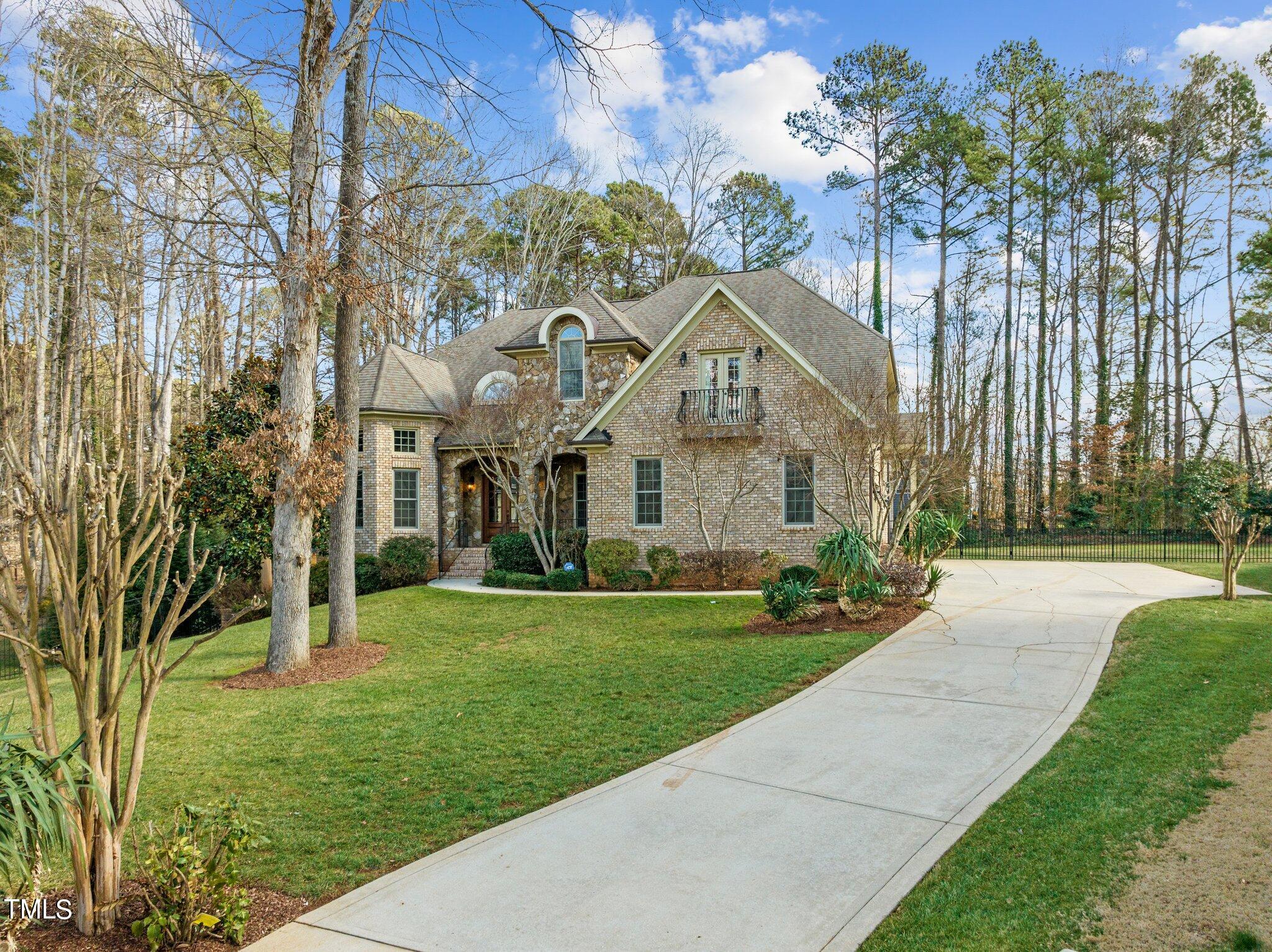 8128 Andrea Lane Raleigh, NC 27613 - Photo 4 of 91 67-web-or-mls-DJI_0767