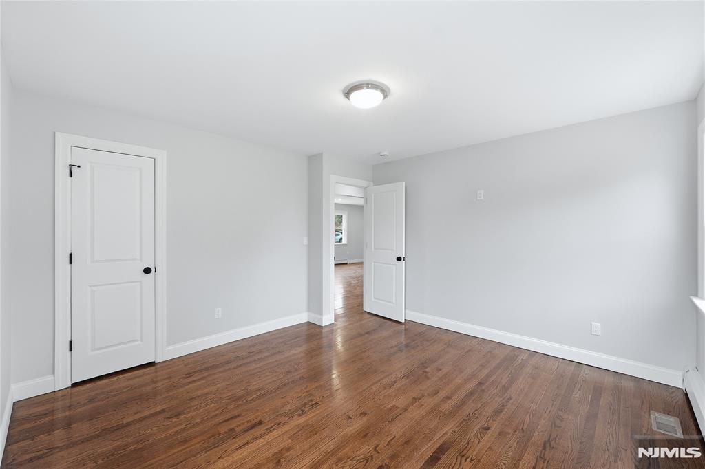 75 Colgate Avenue, Unit 1 Paramus, NJ 07652 - Photo 11 of 25