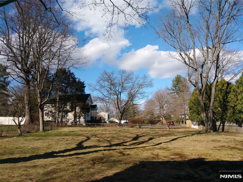 75 Colgate Avenue, Unit 1 Paramus, NJ 07652 - Photo 25 of 25