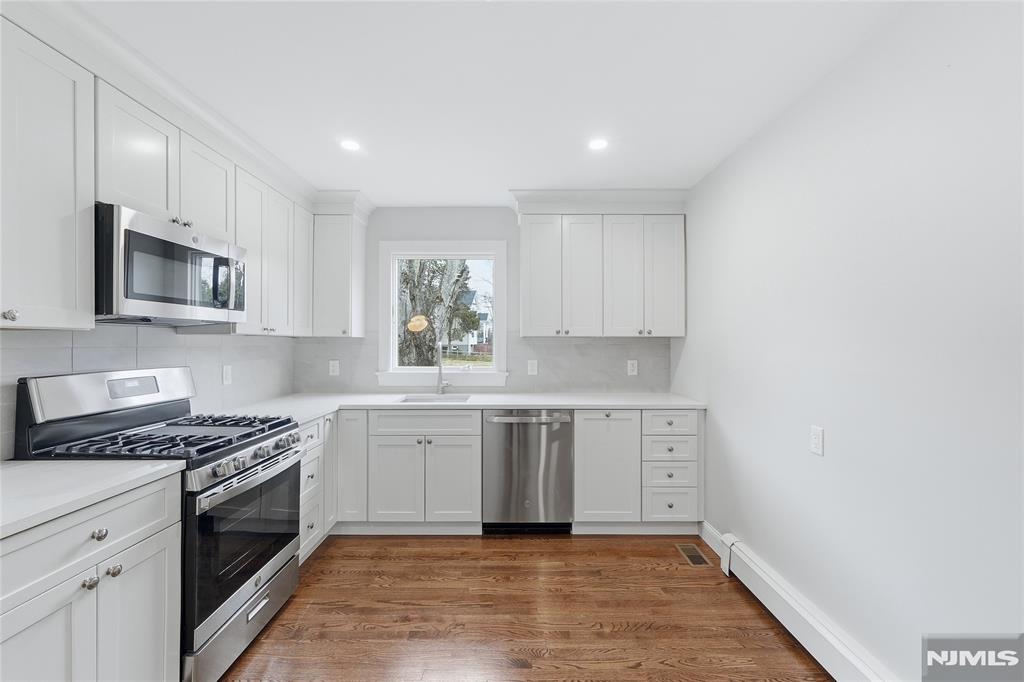 75 Colgate Avenue, Unit 1 Paramus, NJ 07652 - Photo 6 of 25