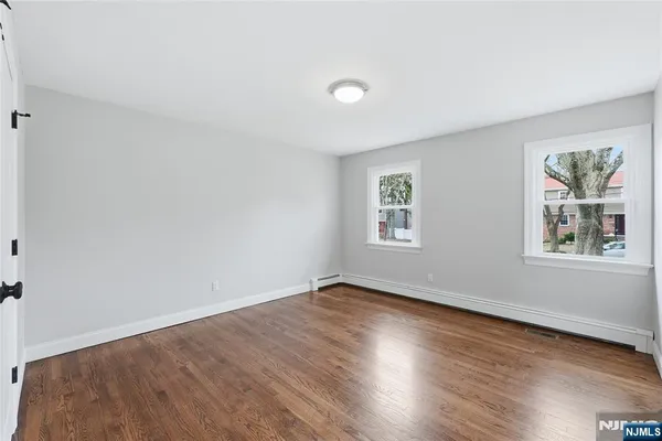 $3,850 | 75 Colgate Avenue, Unit 1, Paramus, NJ 07652