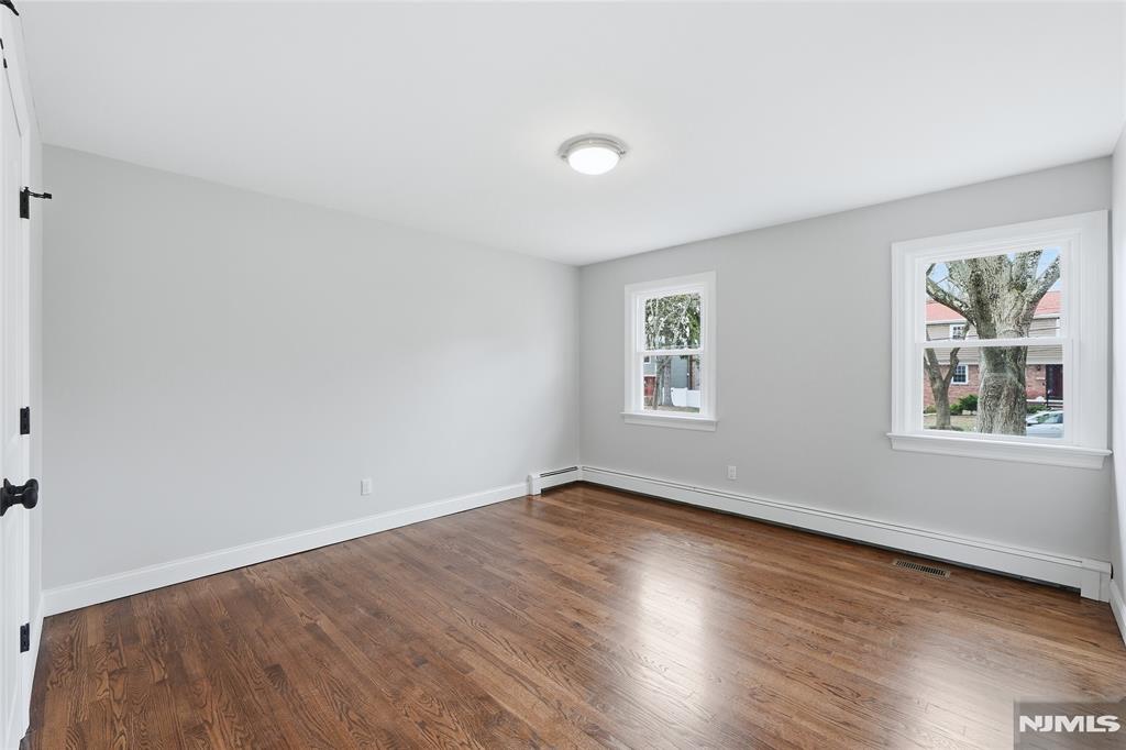 75 Colgate Avenue, Unit 1 Paramus, NJ 07652 - Photo 8 of 25