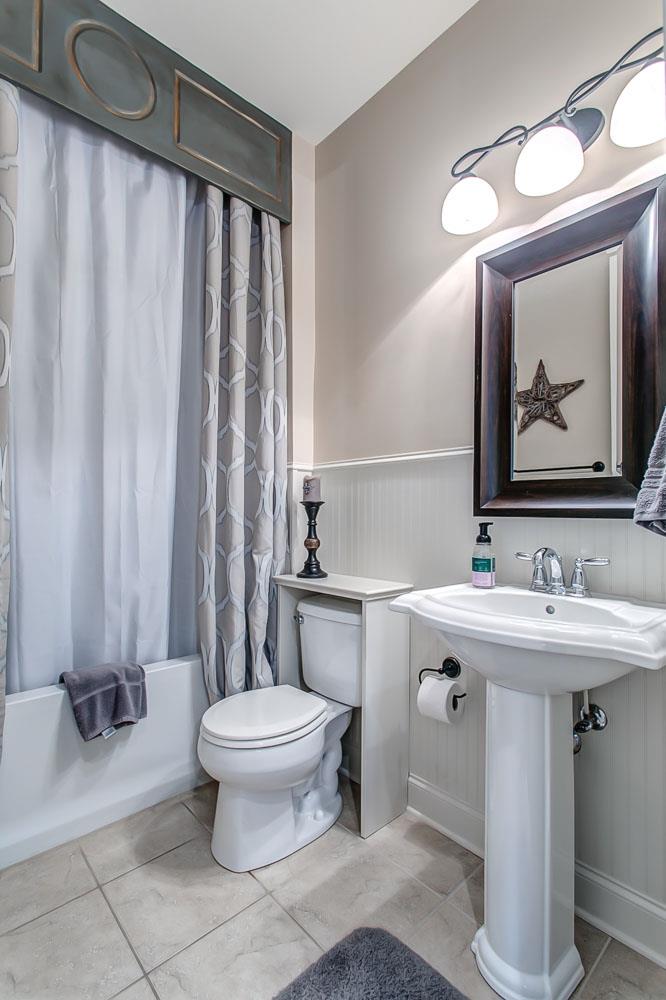 1303 Eliot Road Franklin, TN 37064 - Photo 21 of 28 Bathroom on main level