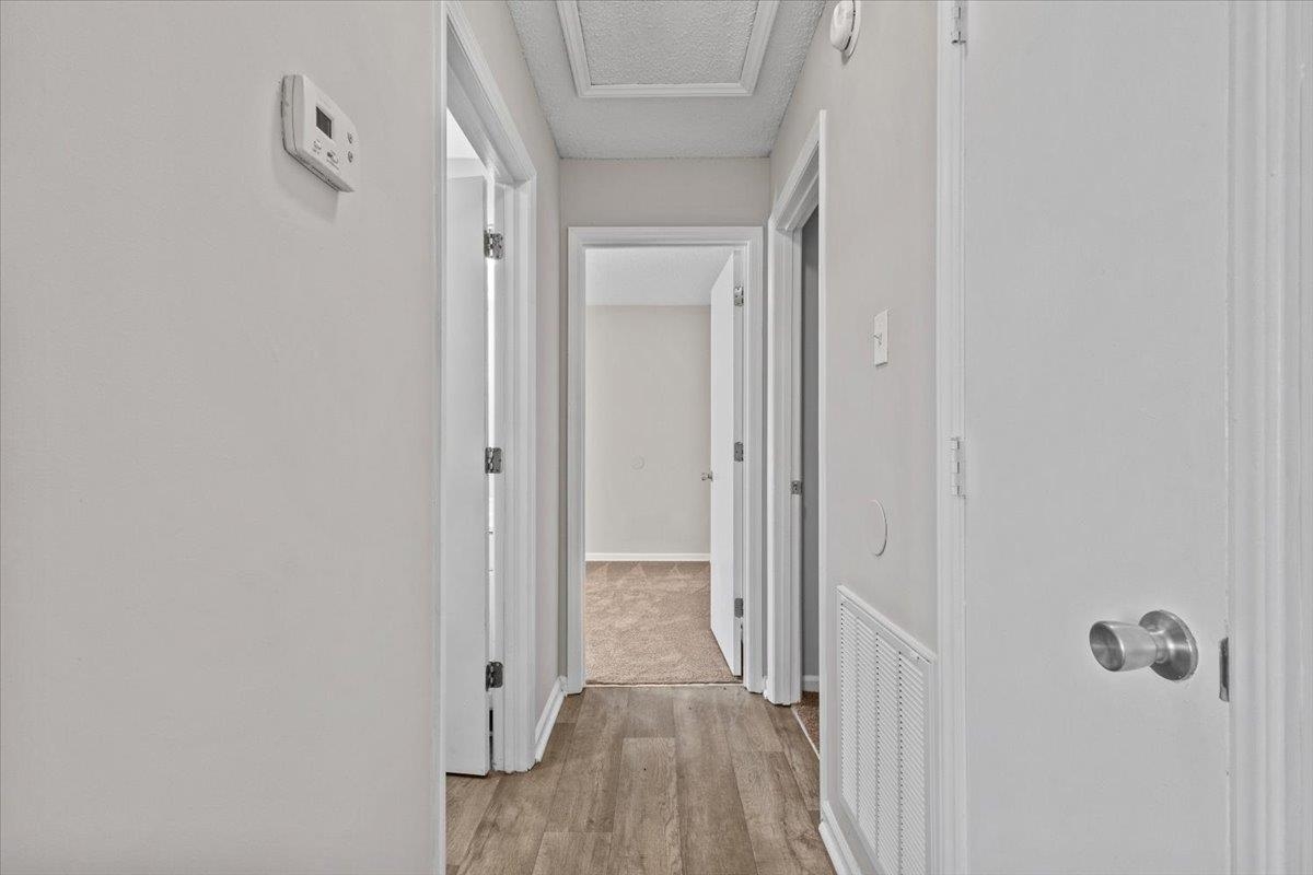 102 Pyle Court Spartanburg, SC 29306 - Photo 11 of 27