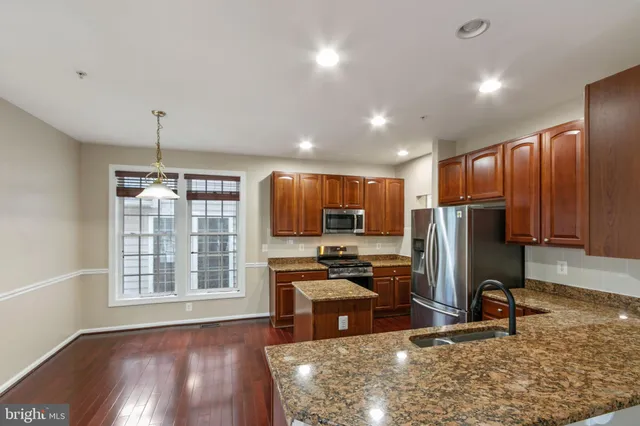 $3,800 | 23209 Robin Song Drive, Clarksburg, MD 20871