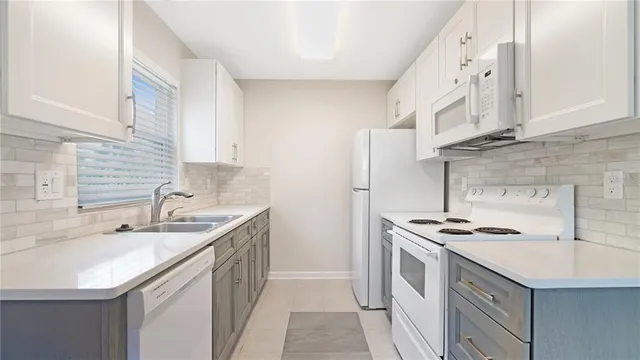 $137,500 | 840 Center Avenue, Unit 91, Daytona Beach, FL 32117