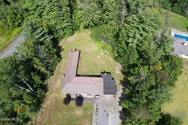 $197,500 | 3841 Highway 30, Amsterdam, NY 12010